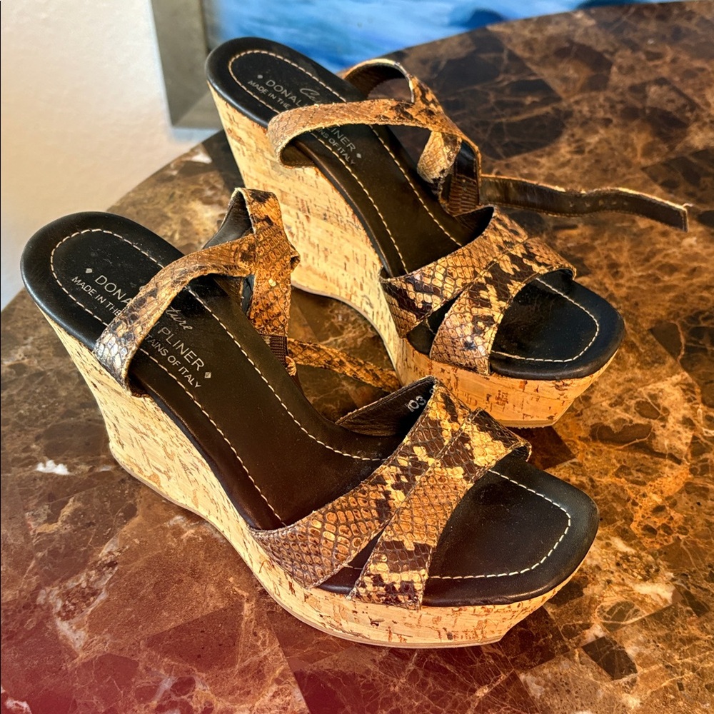 Donald J. Pliner Black and Tan Snakeskin Sandals